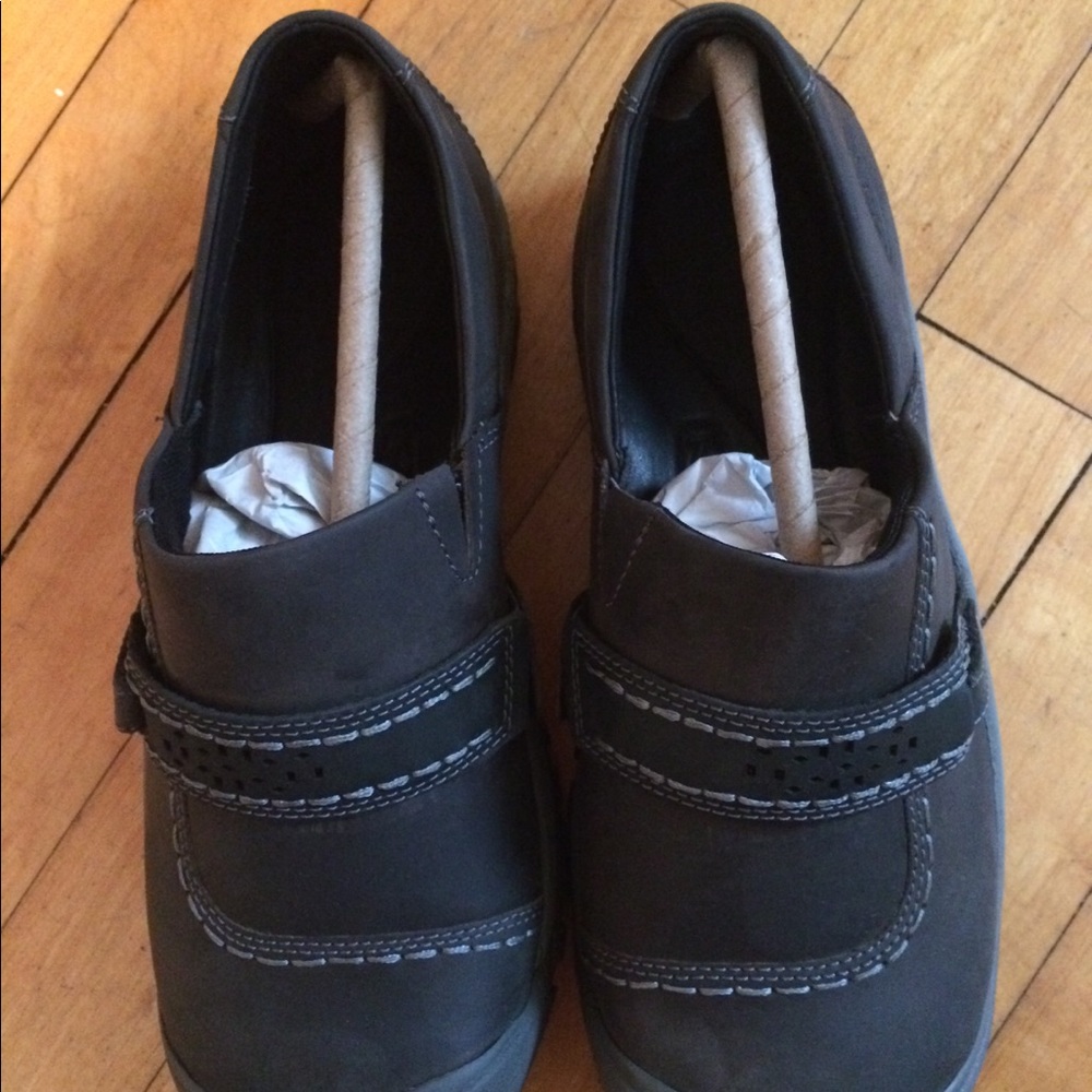 Keen Kaci Full-Grain Slip On